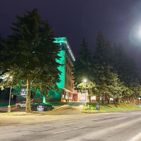 Parkhotel Carlsbad Inn Dalovice Esterno foto